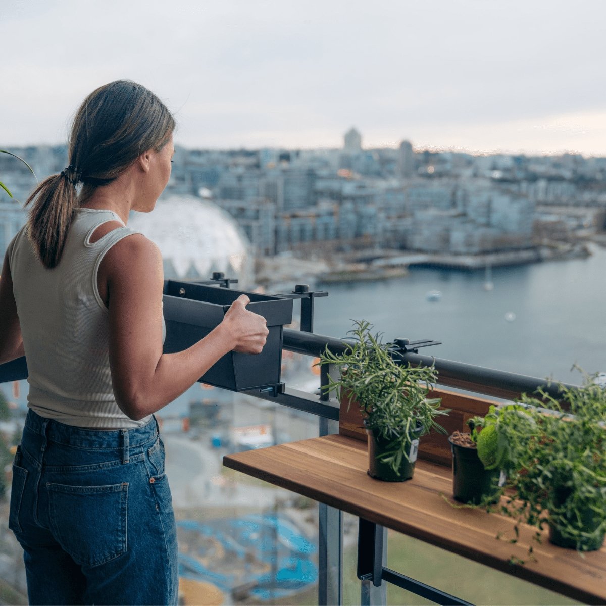 Adjustable Railing Planters - Views Balcony Bar | Turn your Balcony into a Bar!