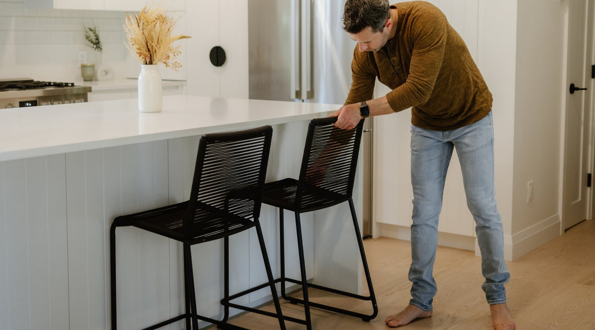 Why Apartments are Making Bar Stools Trendy